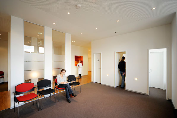 1_Wartezimmer.jpg